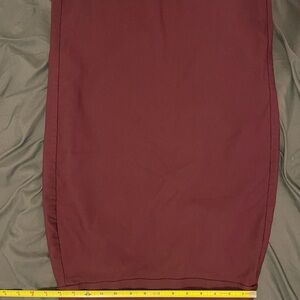 Elle Wine-Red Pencil Skirt